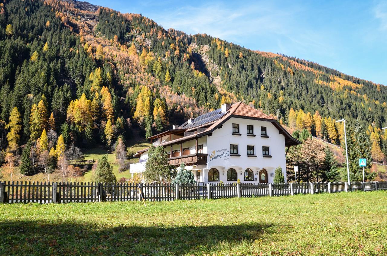 Sonnenhof - Apartments & Zimmer Kaunertal Exterior foto